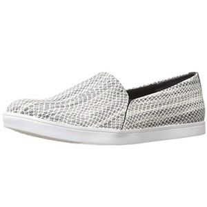 Memory foam snake print fashion sneakers